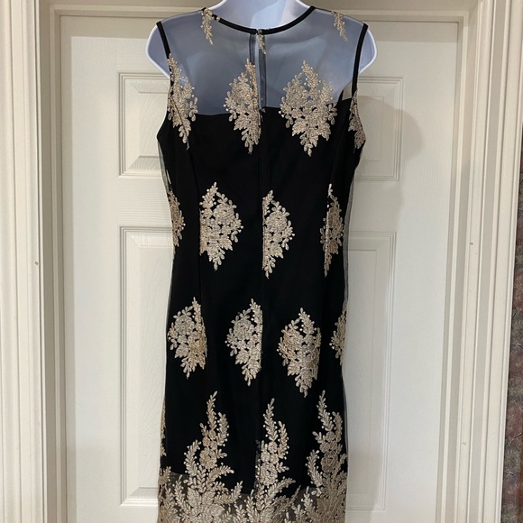 Black and Gold Cocktail Dress Size 8 - Picture 2 of 5